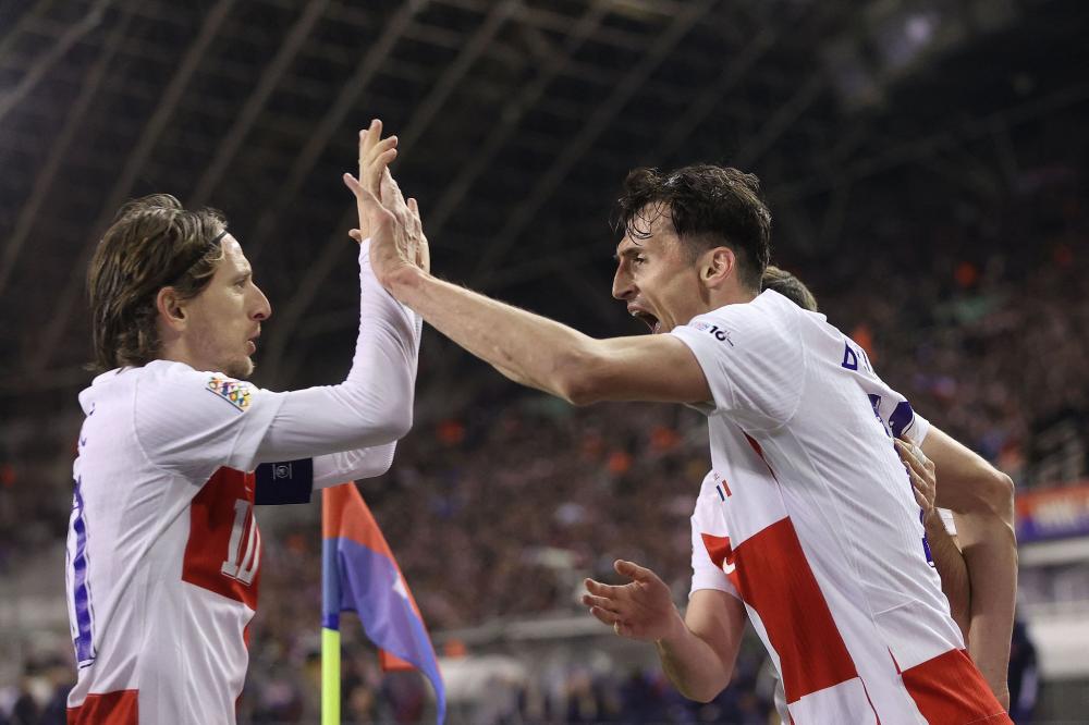 李可致谢申花球迷：奇迹虽未降临，但你们的支持始终坚定